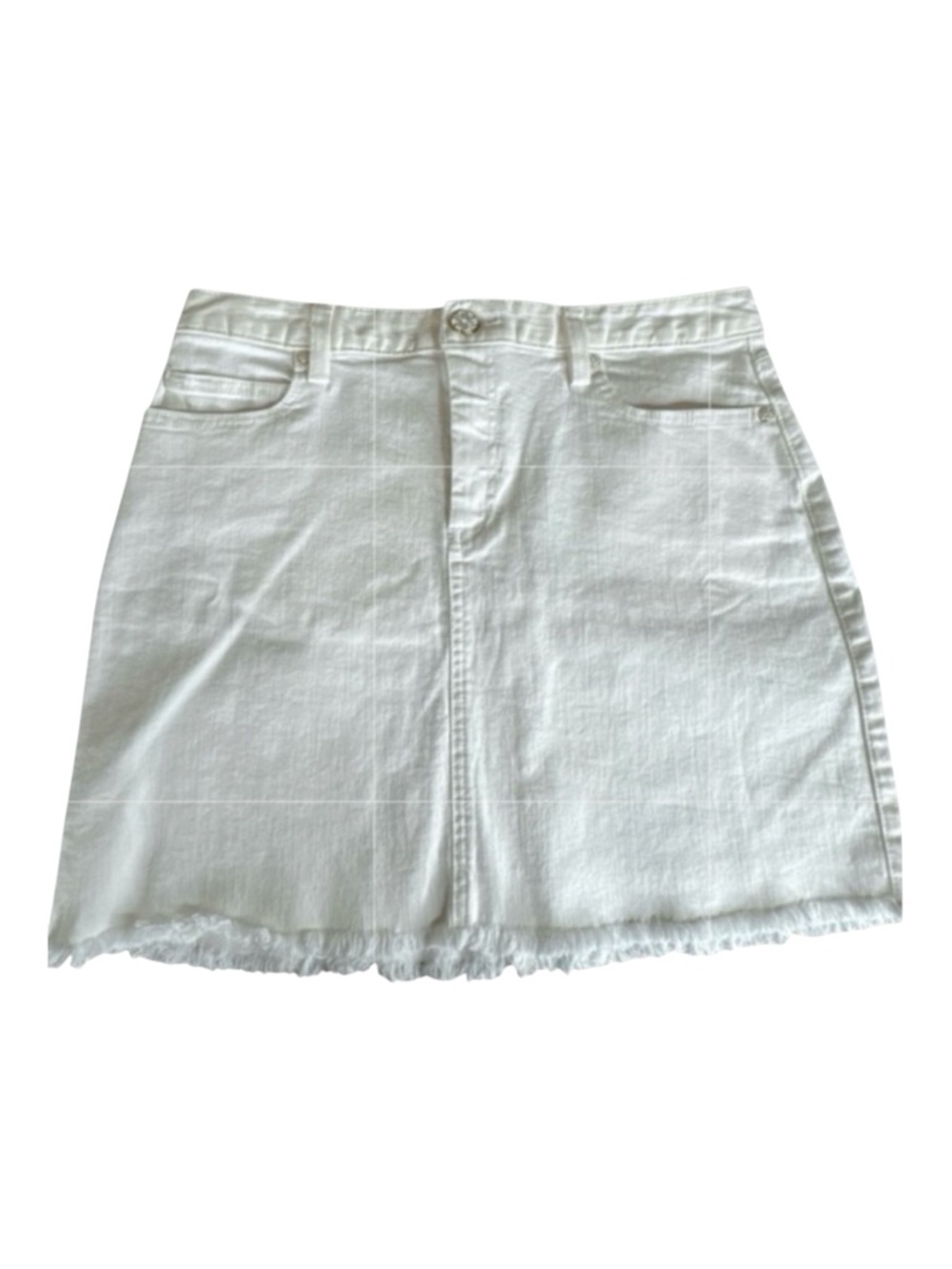 LILLY PULITZER Kooper Skirt in White Denim, Size 6.